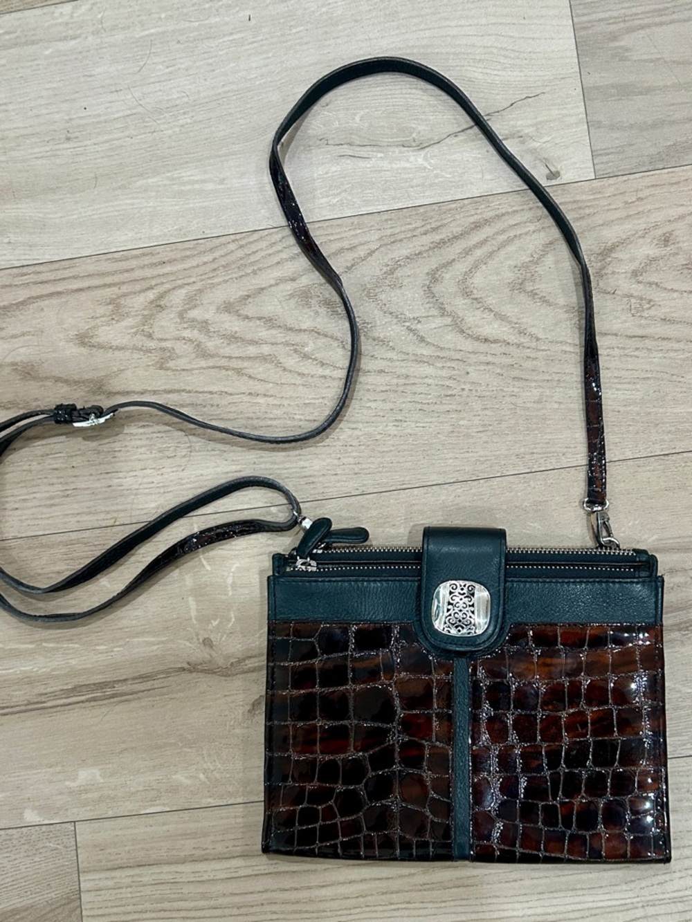 Brighton Leather Clutch Crossbody Wallet Organizer